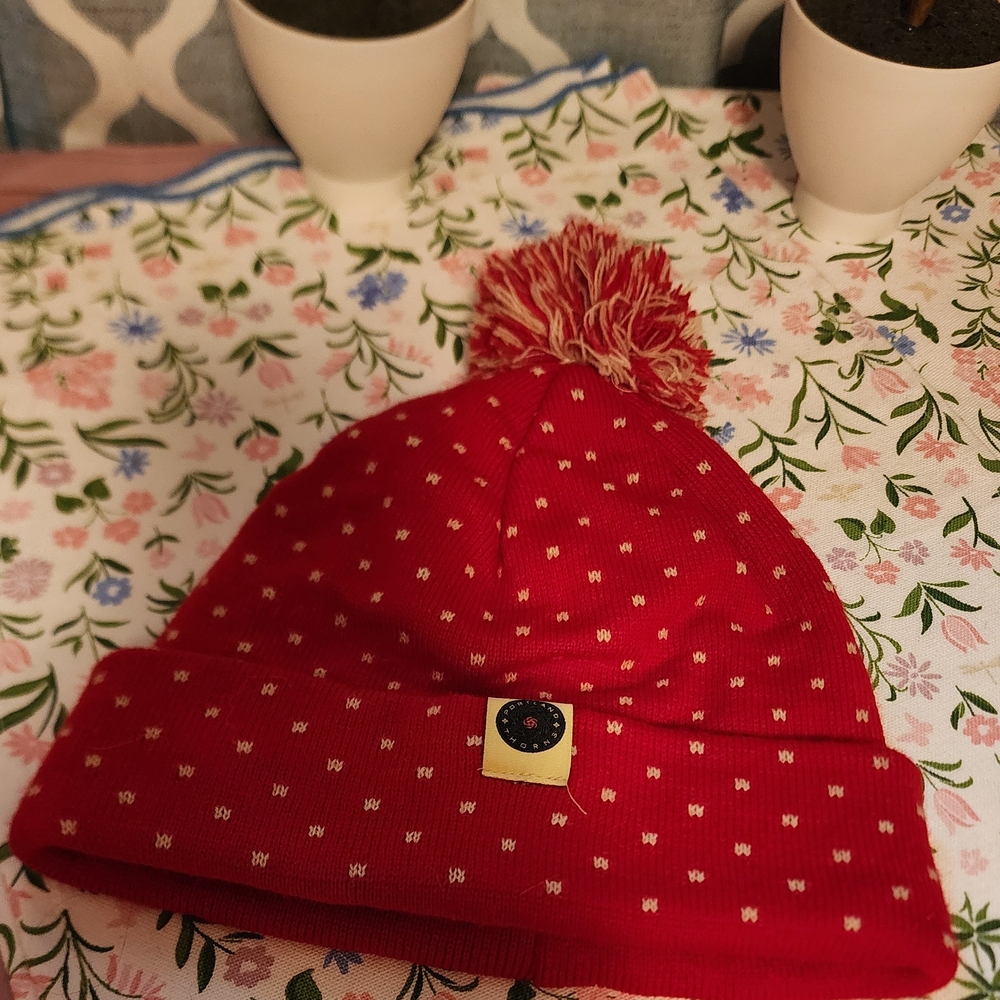 Top of the World Red Knit Pom Beanie Hat Portland Thorns